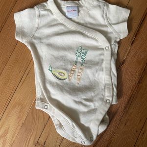 HANNA VEGGIE ONESIE